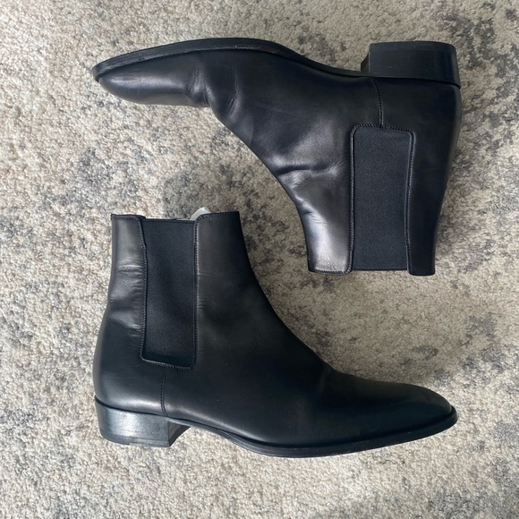 Saint Laurent Wyatt Chelsea Boot - Picture 1 of 7